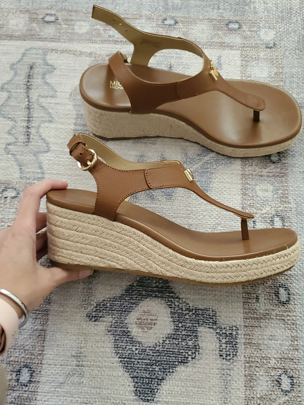 NWOT Michael Kors Laney Leather Thong Wedge Espadrille Shoes Luggage Brown Sz8